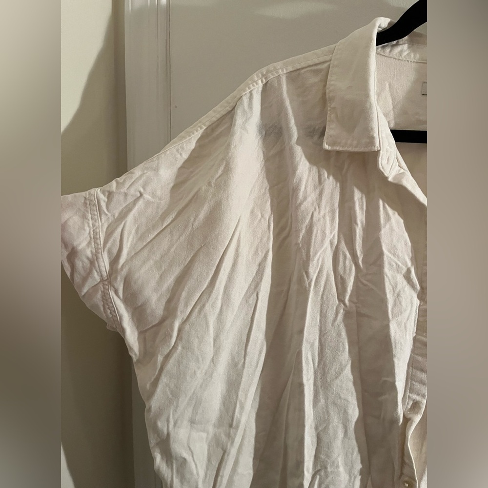Free Assembly Linen Blend Button Down Shirt with Short Sleeves - Picture 5 of 8